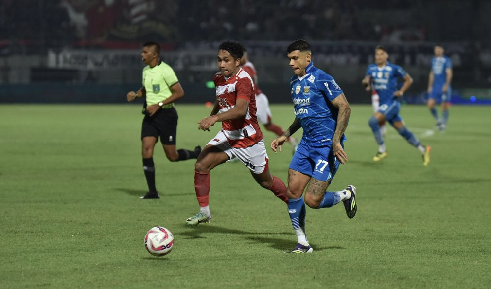 Persib Bandung Juara Liga 1 2023/2024 dengan Keunggulan Agregat 6-1 atas Madura United
