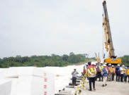  Tanah Labil, Proyek Tol Cisumdawu Gunakan Teknologi Geofoam EPS