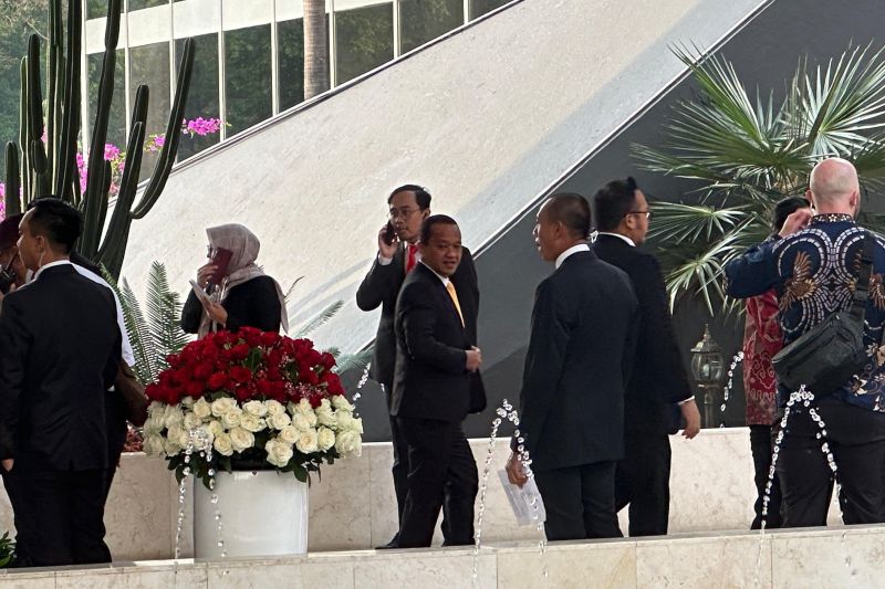Respons Bahlil Lahadalia Diisukan Jadi Calon Tunggal Ketum Partai Golkar