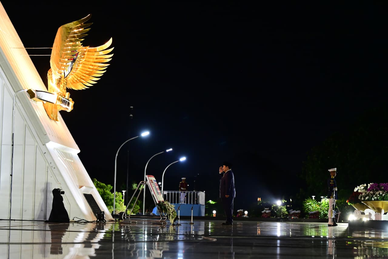 Momen Presiden Prabowo Subianto Pimpin Upacara Ziarah Nasional Hari Pahlawan 