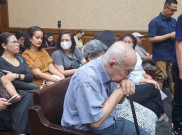 Orangtua Nadiem Hadiri Sidang Dugaan Korupsi Chromebook di Pengadilan Tipikor Jakarta