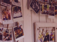 Simpan Foto Traveling pada Gallery Wall