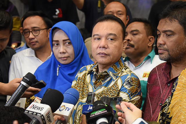 Wakil Ketua DPR RI Sufmi Dasco Ahmad usai menerima perwakilan organisasi buruh, di Ruang Rapat KK II DPR RI, Gedung Nusantara, Senayan, Jakarta, Senin (20/1). Foto: Geraldi/Man