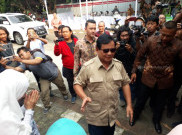 Prabowo Tanpa Banyak Omong Langsung Masuk Rumah SBY 