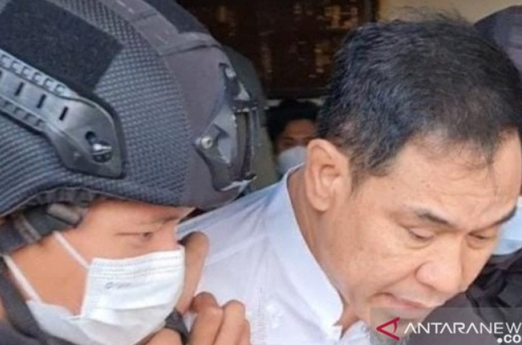  Didakwa Ikut Agenda untuk Lancarkan Aksi Terorisme, Munarman Bingung