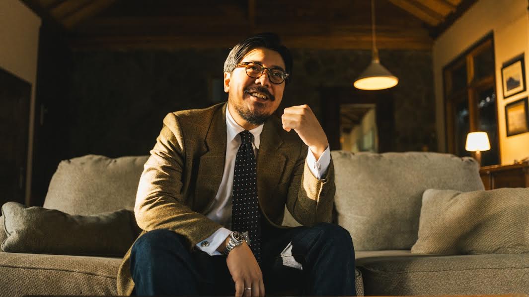 Eksplorasi ‘Dua Dunia’ Bilal Indrajaya, Kisah Perpisahan dan Refleksi Personal dalam Format Stripped Down