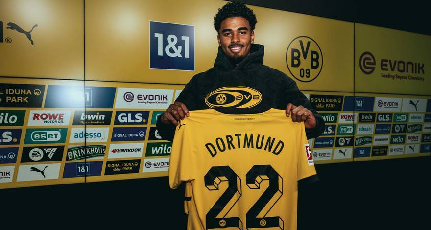 Dicoret Belanda, Bek Dortmund Berdarah Indonesia Kode Gabung Suriname