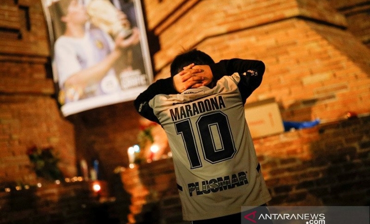 Liga Spanyol Akan Diawali dengan Mengheningkan Cipta untuk Maradona
