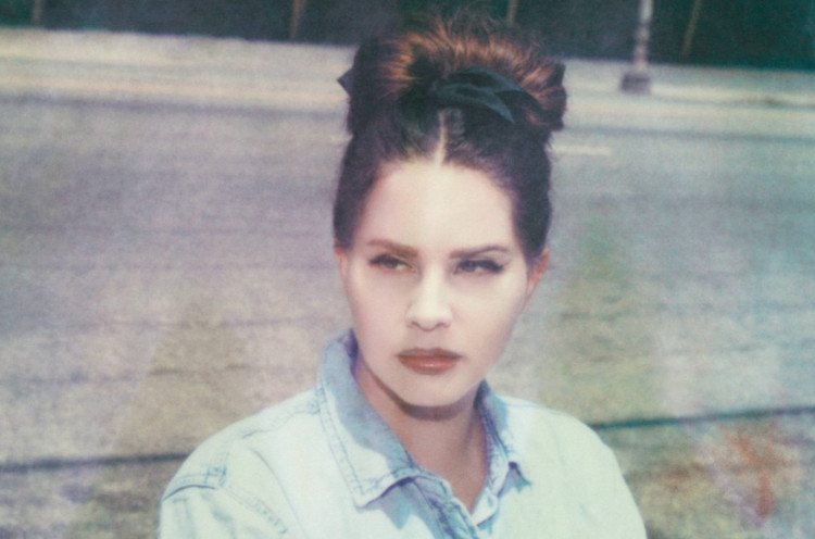 Lana Del Rey Segera Rilis Single dan Studio Album Terbaru