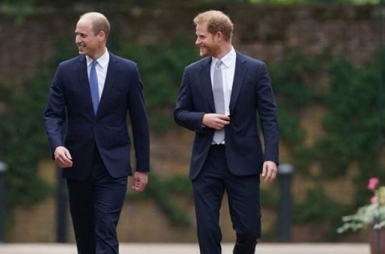 Pangeran William dan Harry Hormati Patung Ulang Tahun ke-60 Putri Diana