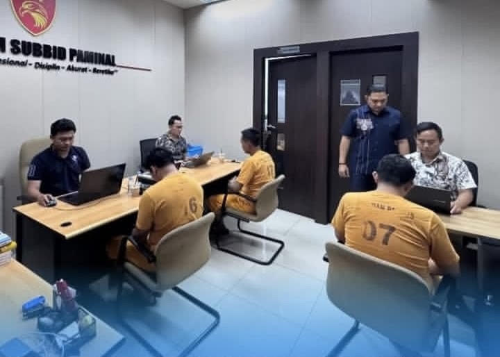 3 Polisi Polda Jabar Terlibat Cekcok Alphard Bundaran HI ke Tetap Diseret ke Sidang Etik 