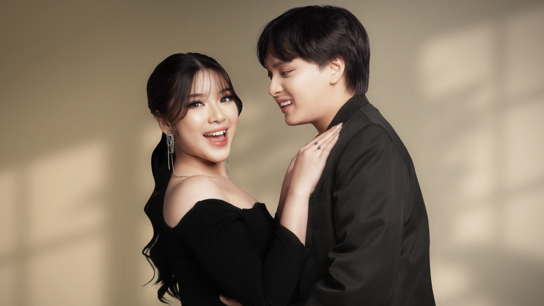 Arsy Widianto dan Tiara Andini Lepas Video Musik 'Cantik'