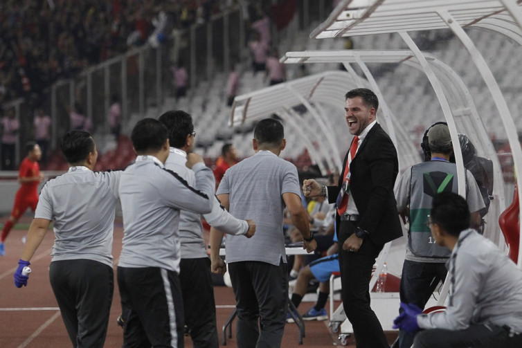 PSSI Pecat Pelatih Timnas, Terima Kasih Coach Simon!