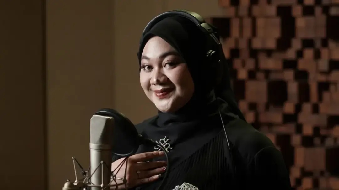 Fadhilah Intan Hadirkan Kembali Lagu 'Kepada Hati' dengan Sentuhan Emosional Lebih Intim, Simak Lirik Lengkapnya