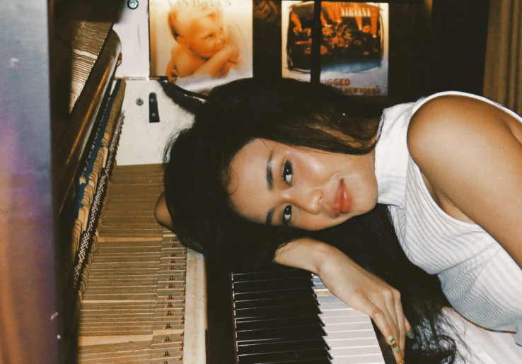 Jeima Aleyya Haudy Hadirkan Nuansa Jazz Romantis di Single Debut '16.45'