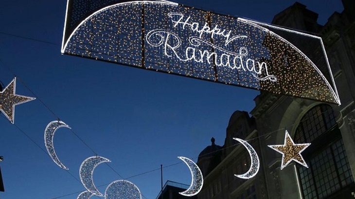 Meriahkan Bulan Suci, Wali Kota London Nyalakan ‘Cahaya Ramadan’