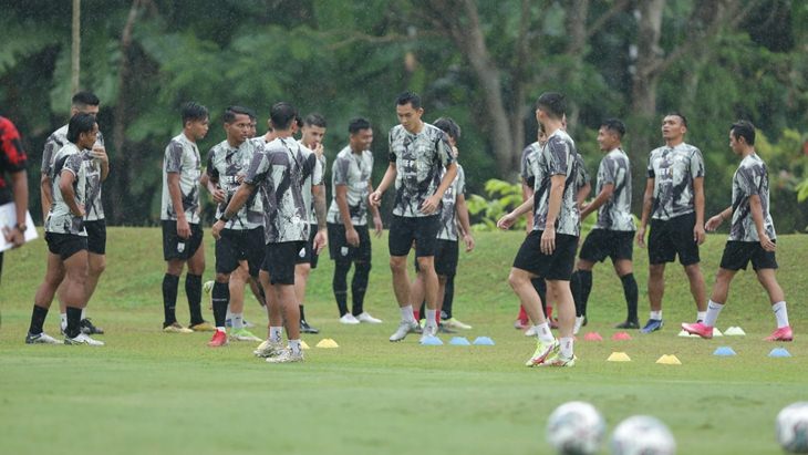 Pemain Persis Punya Mental Bagus, Coach Rasiman Optimistis Kalahkan PSS Sleman
