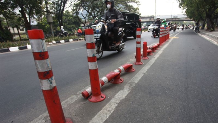 Pemprov DKI Ungkap Alasan Bongkar Stick Cone Jalur Sepeda
