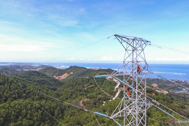 Indonesia Bakal Tawarkan Proyek Pembangkit Listrik Energi Baru Terbarukan Skala Besar