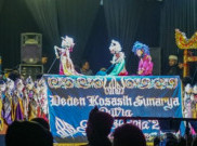 Ilmuwan Prancis Memotret Masa Depan Wayang Golek