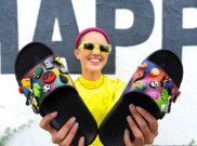 Terinspirasi Cyber Culture, Crocs Rilis Koleksi Solarized