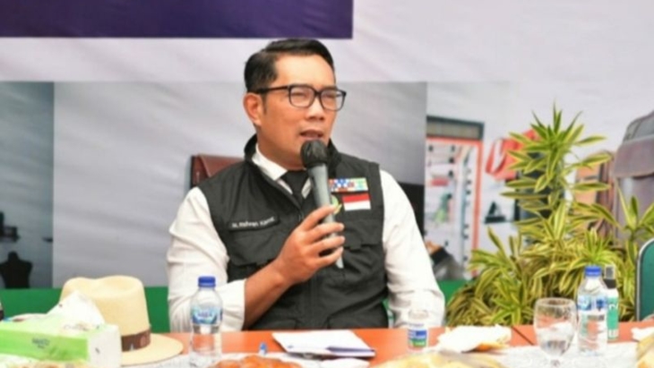 Gubernur Jabar Serahkan Surat Tugas Plt Wali Kota Bekasi