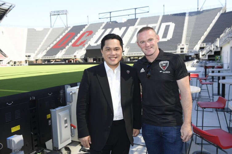 Wayne Rooney dan Ketua Pelaksana Asian Games 2018 Erick Thohir Hadiri Peresmian Stadion