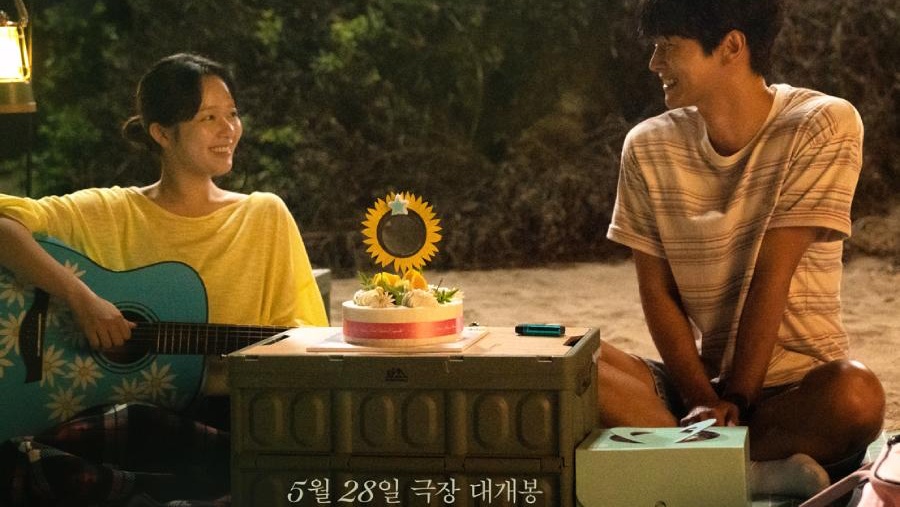 Kisahkan Penyintas Sindrom XP, Film Korea 'Midnight Sun' Tampilkan Hubungan Romantis Hangat yang Tak Lekang oleh Waktu