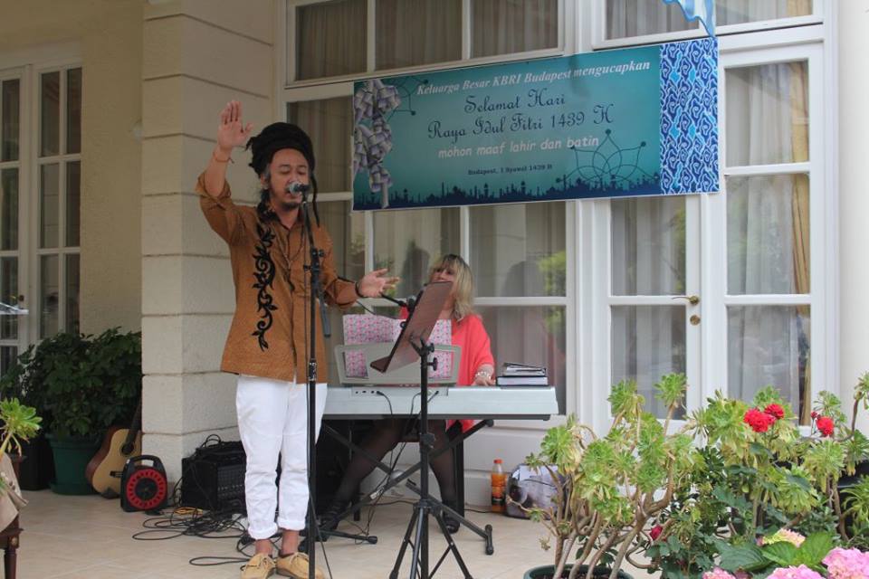 Ras Muhamad Ramaikan Perayaan Idul Fitri di KBRI Budapest