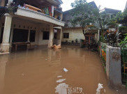 Curah Hujan Tinggi, Air Kiriman Bogor dan Rob Bikin Banjir di Jakarta Meluas