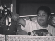 Kisah Anak Tangguh Kenobi Haidar Akmal, Dalang Cilik Wayang Potehi Penyintas ADHD