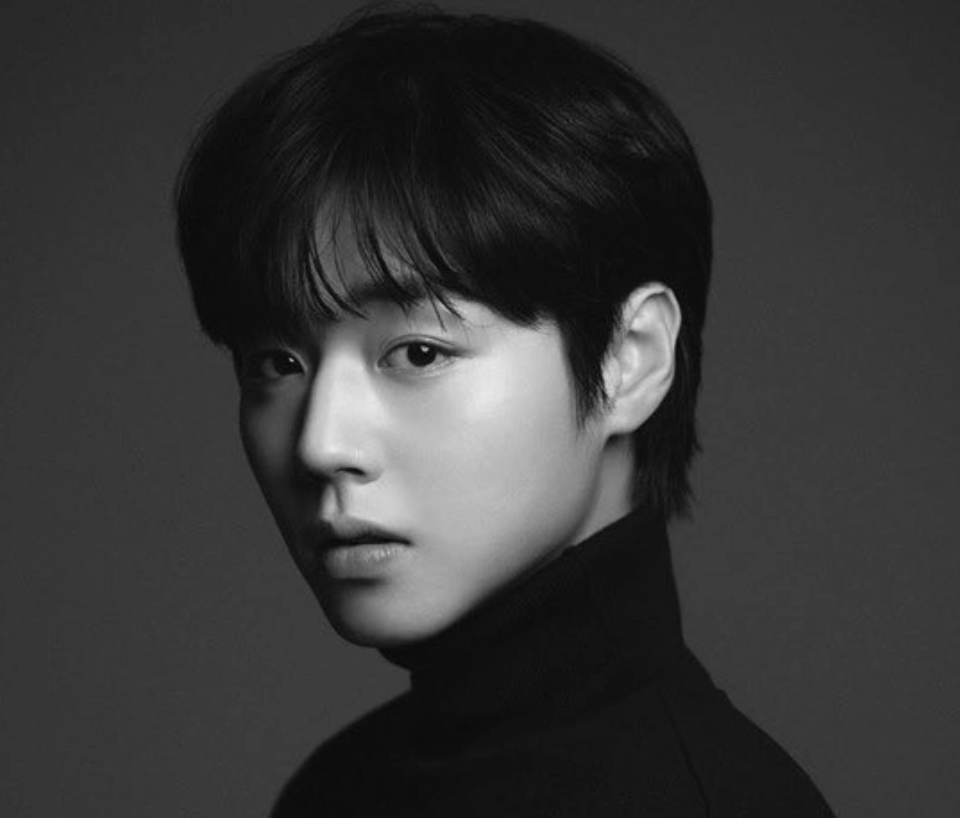 Park Ji-hoon Resmi Comeback Solo lewat Album 'RE:FLECT', ini Makna Lagu 'Bodyelse'