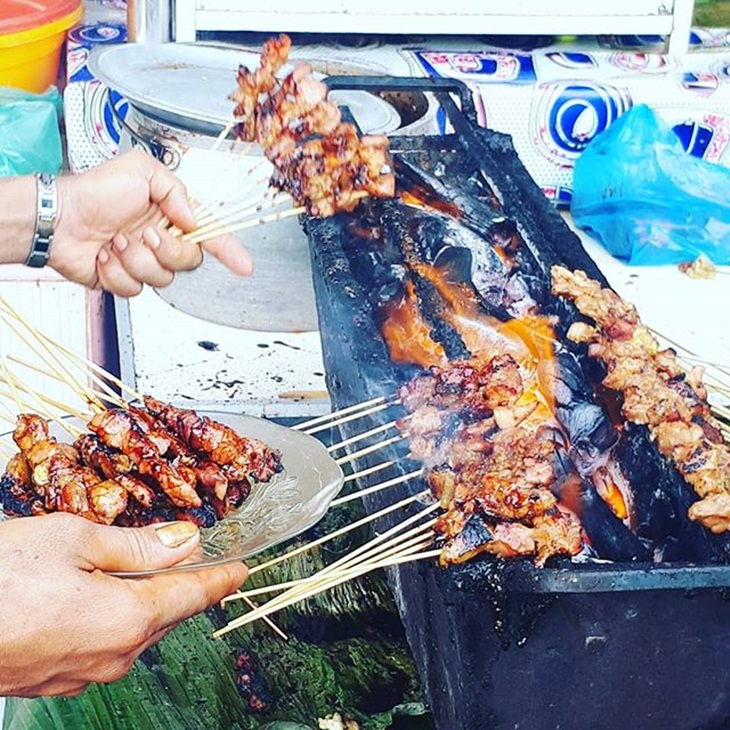   Sate Apaleh. (Foto: instagram.com/adneinbeunot)