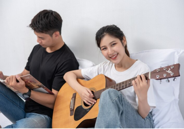 Lagu Daerah Indonesia dengan Lirik Pendek, Mudah Dihafal!
