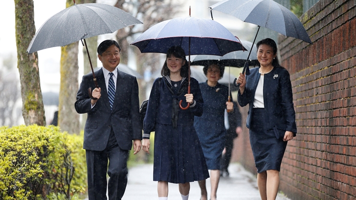Kaisar Naruhito bersama Permaisurinya Masako