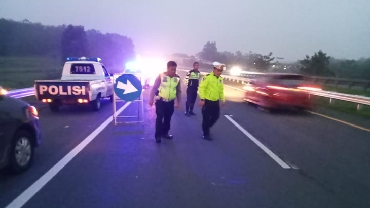 Lakalantas terjadi di Jalan Tol Solo-Kertosono, tepatnya di Karangturi, Gondangrejo, Karanganyar pada Sabtu (25/2). (MP/Humas Polres Karanganyar)
