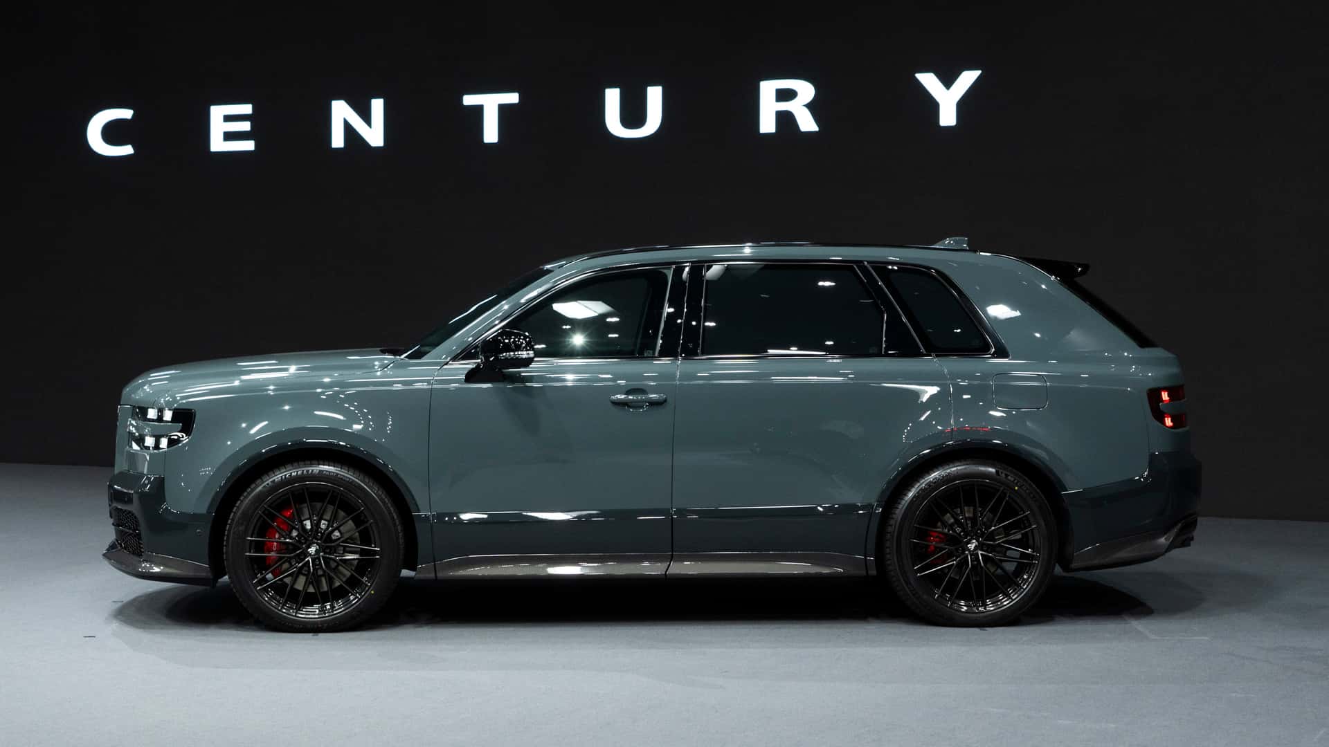 Toyota akan Hadirkan SUV Century Versi GRMN Performance