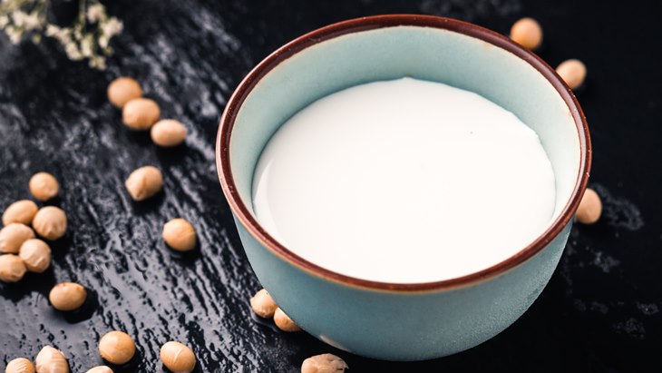 Kaya Vitamin, 4 Manfaat Susu Kedelai bagi Ibu Menyusui