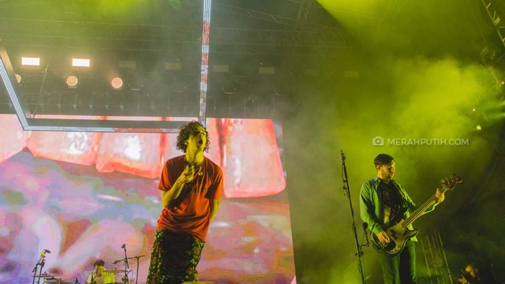 The 1975 Luncurkan Single