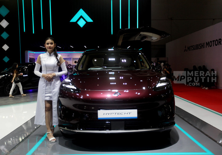Mobil Listrik Aion Hyptec HT Unjuk Gigi di Ajang Otomotif IIMS 2025