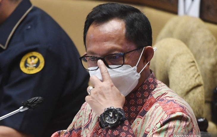 Mendagri Klaim UU Cipta Kerja Pangkas Prosedur Izin Usaha