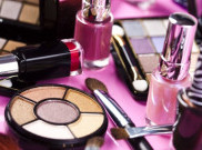 Bahan Kimia Beracun Ditemukan di Banyak Produk Kosmetik