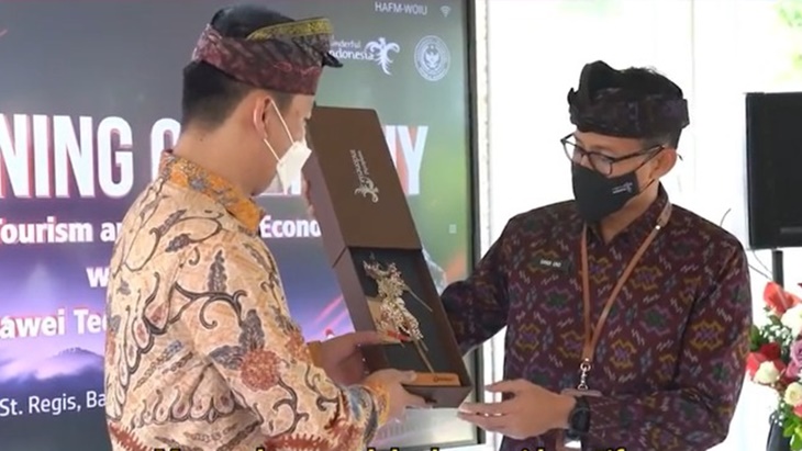 Kemenparekraf Gandeng Huawei untuk Kembangkan Industri Parekraf