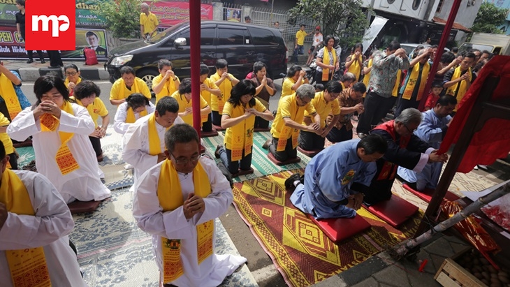 Twan Yang, Wujud Syukur atas Matahari