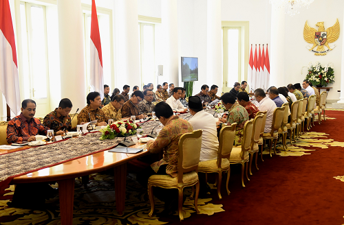 Jokowi Minta Kurikulum SMK Dirombak Sukseskan Investasi di Bidang SDM