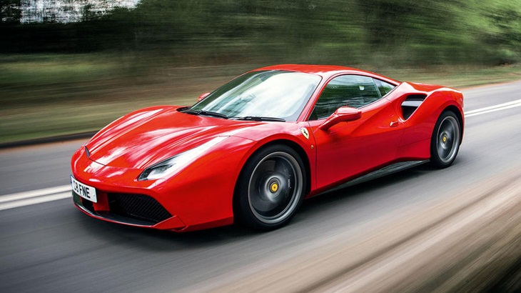 Antar Anak Sekolah dengan Ferrari, Pria ini Diprotes Keras Wali Murid Lain