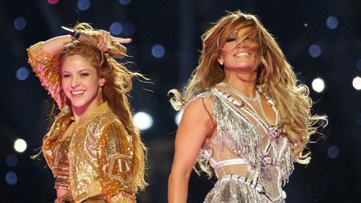 Shakira dan Jennifer Lopez Meriahkan 'Super Bowl Halftime Show 2020' dengan Penampilan Spektakuler