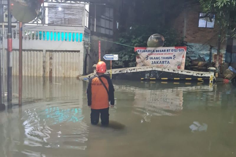 Pramono Klaim Banjir Jakarta Akibat Kiriman Air dari Bogor