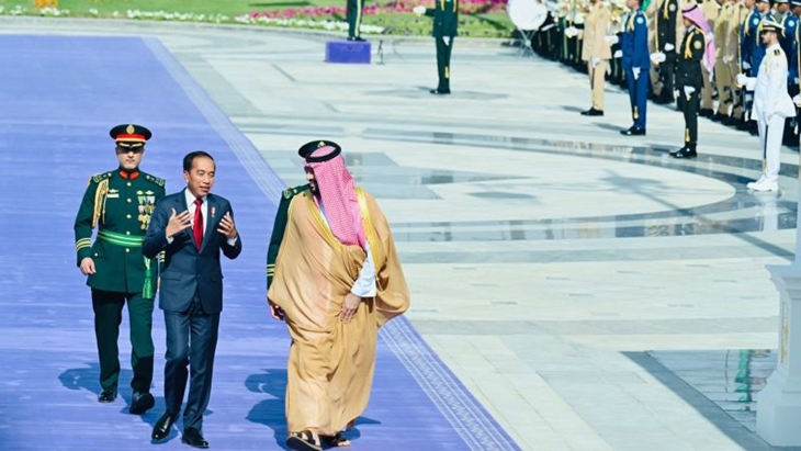 Jokowi Bertemu dengan Pangeran Mohammed bin Salman di Istana Al-Yamamah