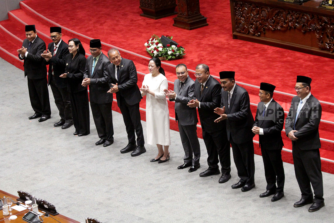 Rapat Paripurna DPR Setujui Hasil Seleksi Calon Anggota Dewan Energi Nasional (DEN)